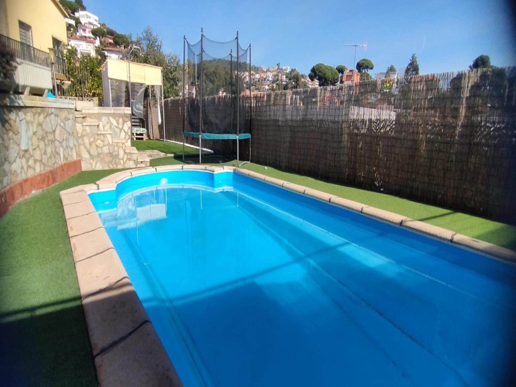 Chalet Quiet Escape With Stunning Sea Views Santa Susanna